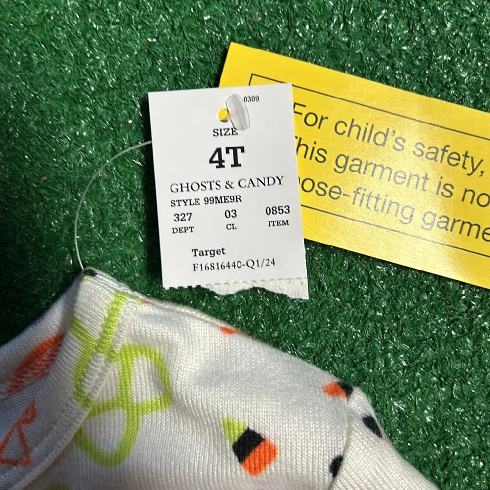 NWT Girls Cat and Jack 4T Ghosts and Candy pajama onesie
